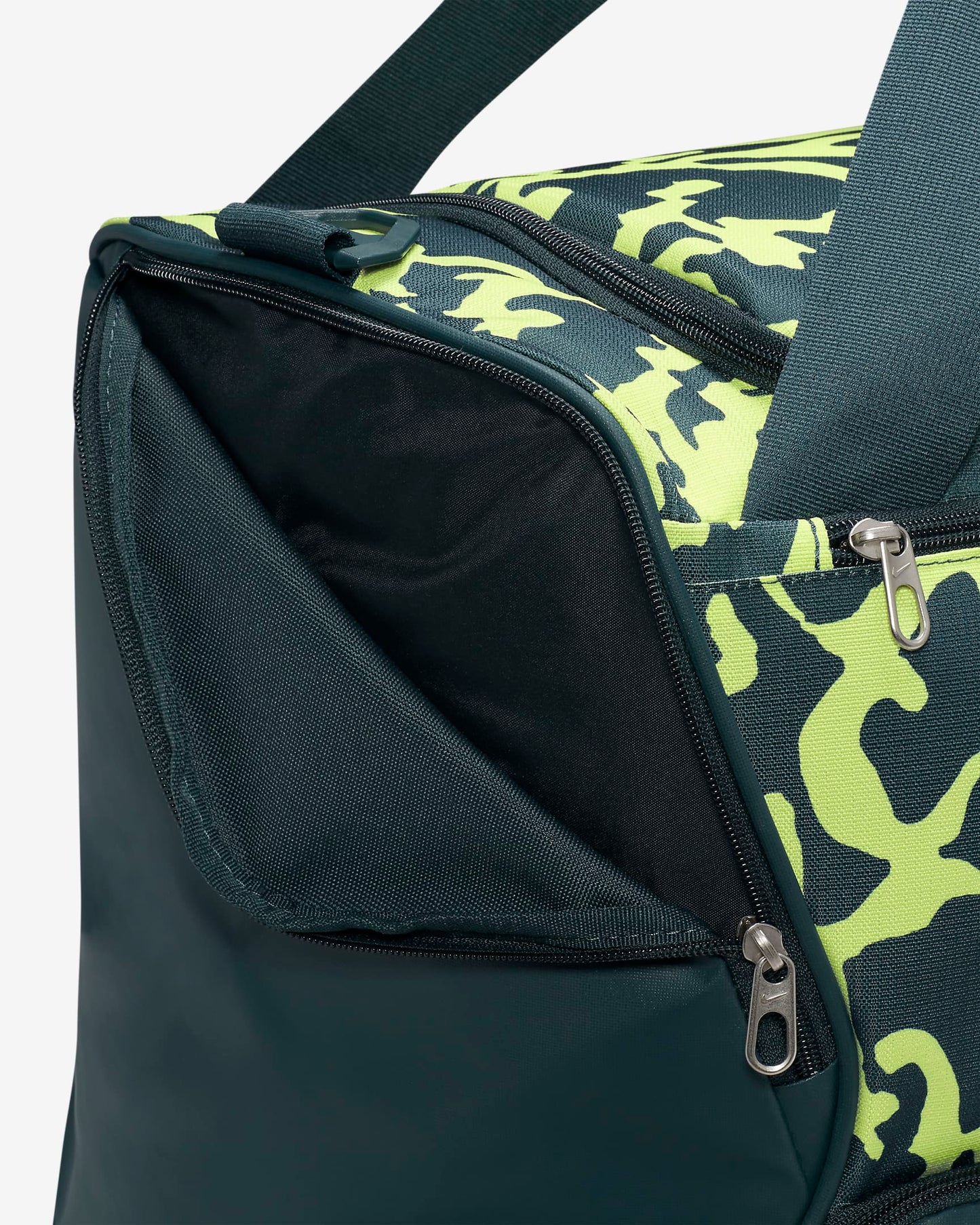 NIKE BRASILIA DUFFEL BAG