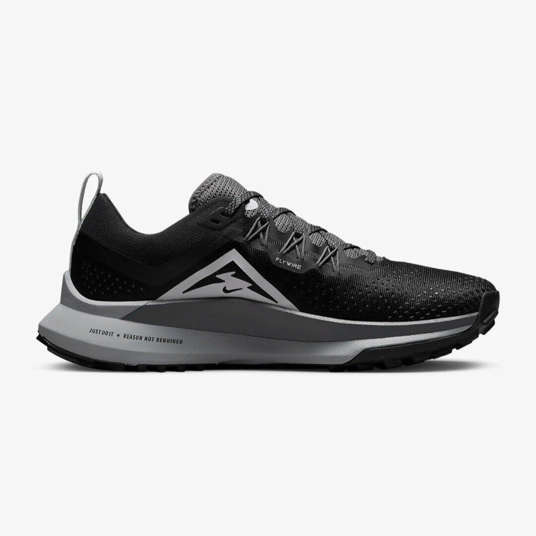 NIKE WMNS REACT PEGASUS TRAIL 4 BLK DK GREY