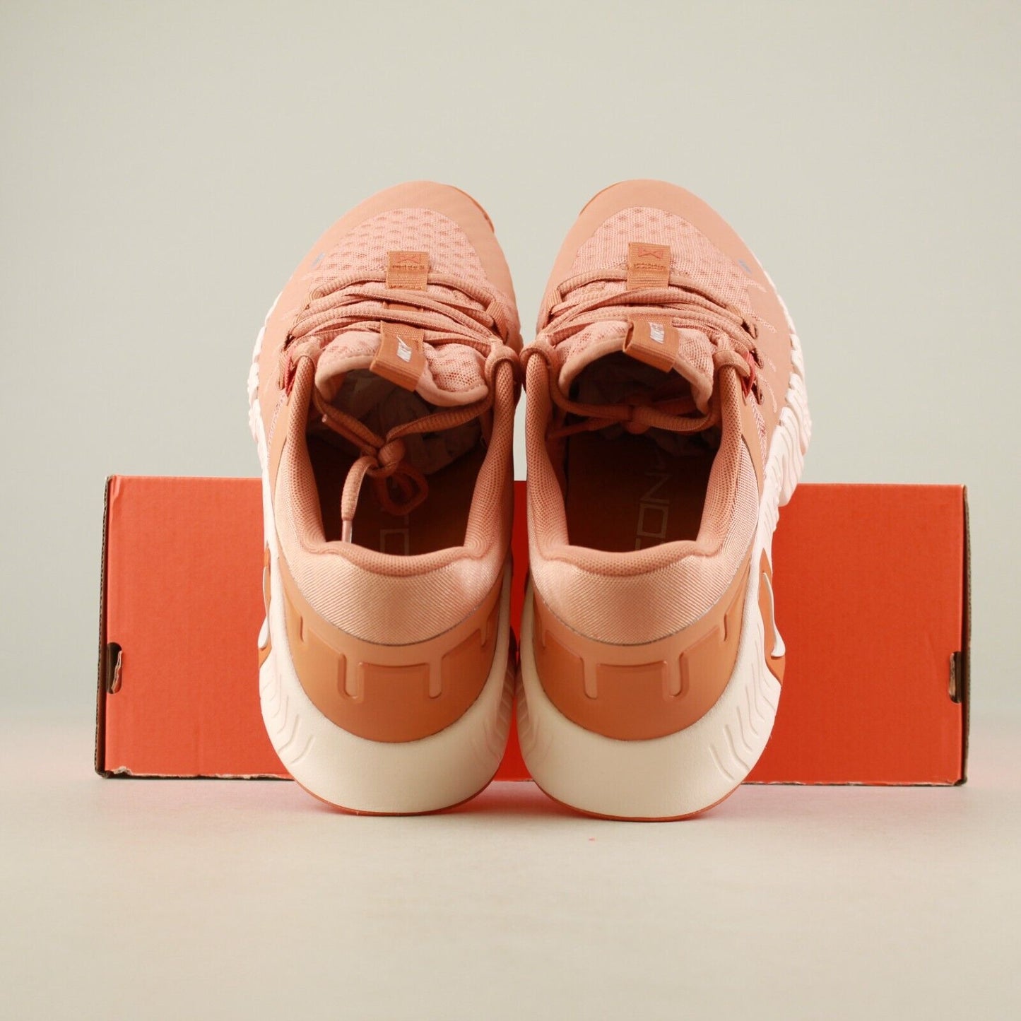 NIKE WMNS FREE METCON 5 BROWN/ORG