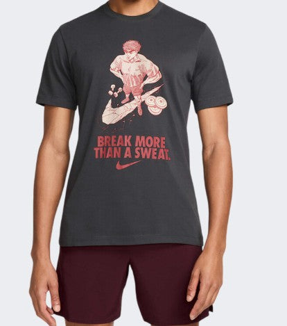 Nike M DF Tee Iykyk Fitness DK Smoke Gry