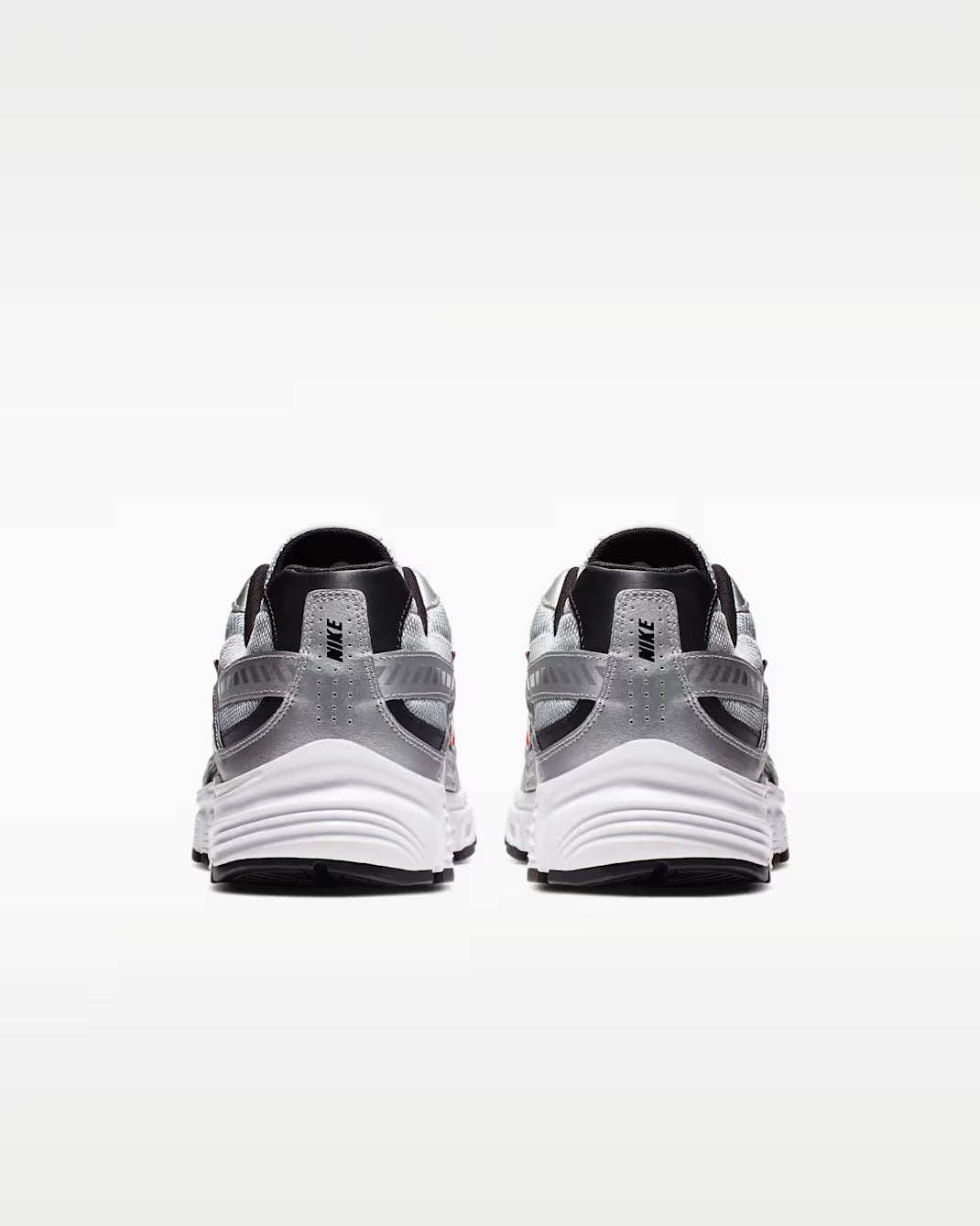 Nike Initiator