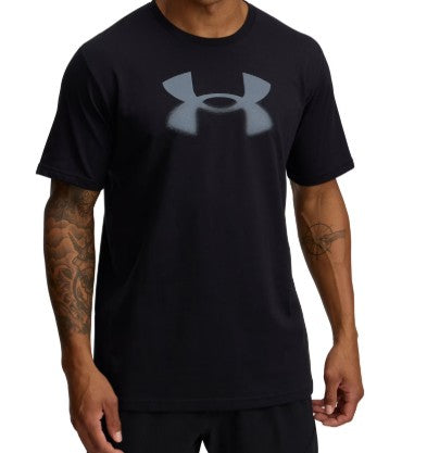 UA Men Rflctve Big Logo SS Blk