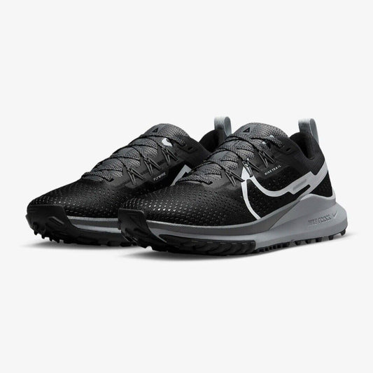 NIKE WMNS REACT PEGASUS TRAIL 4 BLK DK GREY